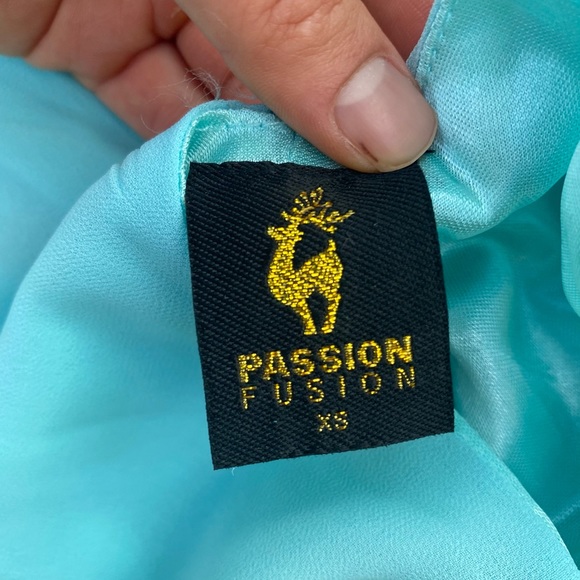 Passion Fusion Dress - Picture 3 of 3